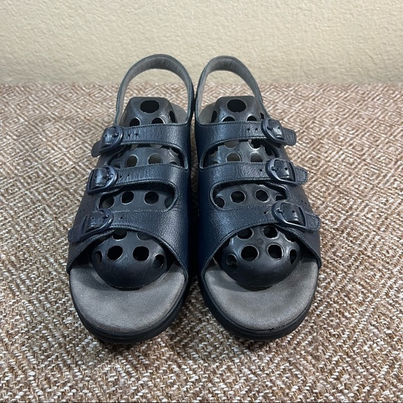 SAS Womens Sandals Tripad Comfort Shoe Sz 10.5N Cushion Pierced Leather Blue EUC - Picture 4 of 9